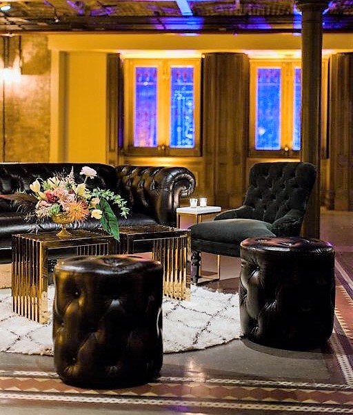 Weylin Lounge